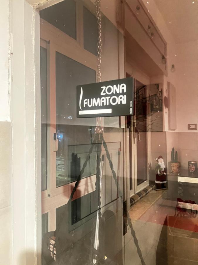 Shiva House Hotel Napoli Exterior foto